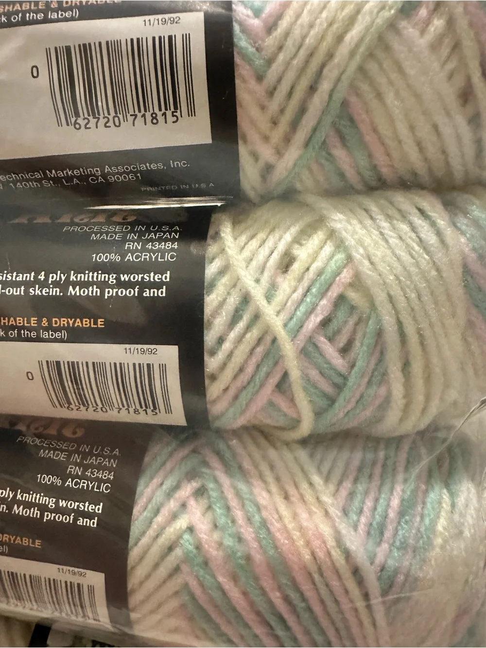 Lot of 7 Vintage Vonnel Love Knit Luxury Yarn Baby Ombre 4612 Same Dye Lot 9211